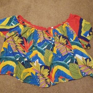 Off  shoulder flowy blouse size large